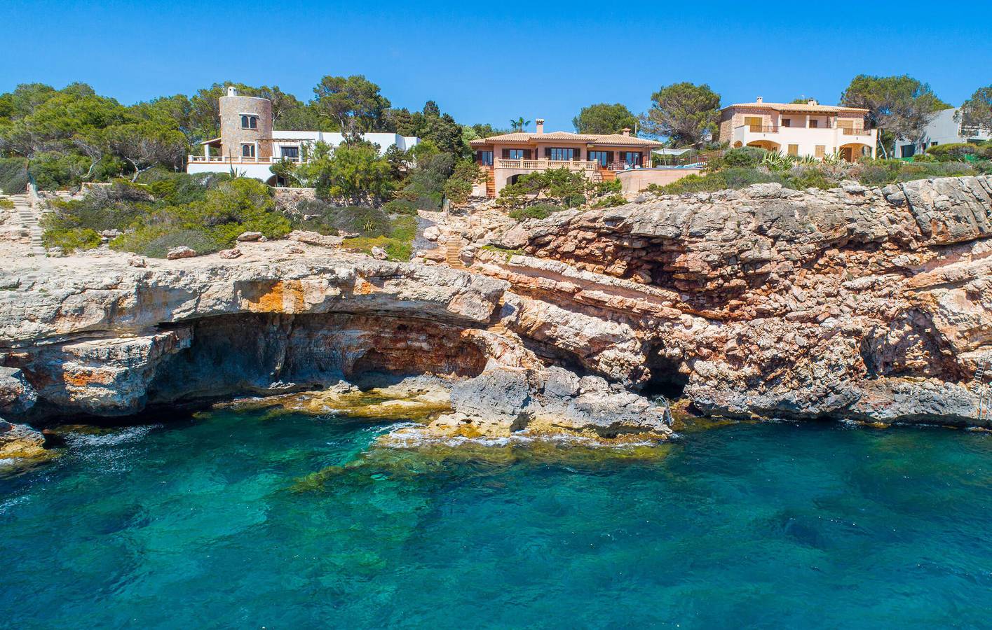 Oase mit Meerblick: Geräumiges Apartment mit Pool und Terrasse in Cala Barca, Santanyí