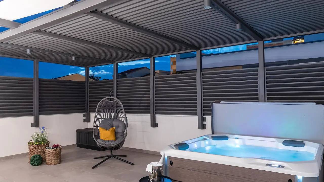 Chalet para 4 personas con jacuzzi in Podstrana, Condado de Split-Dalmacia