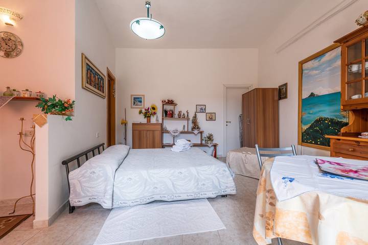 Casa vacanze 'Monolocale Il Girasole' vicino al centro città con giardino e A/C in Villaputzu, Cagliari e Dintorni
