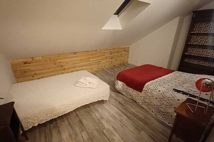 Gîte pour 4 personnes, avec terrasse et jardin dans Via ferrata de Liaucous - 2