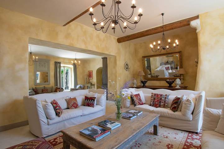 Château pour 16 personnes, avec jardin dans le Vaucluse - 4