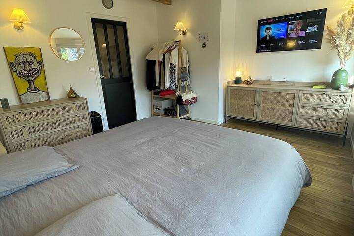 Location de vacances pour 4 personnes, avec jardin à La Chapelle-de-Brain - 3