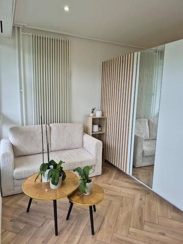 Gîte pour 2 personnes, avec jardin à Gaillard