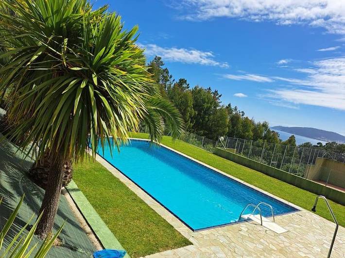 Apartamento de vacaciones para 4 personas, con jardín además de piscina y vistas - 1