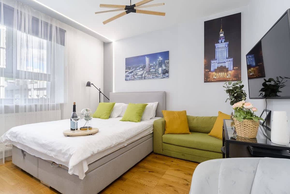 Entire apartment, Lumina Comfortable studio in the city center in Warsaw Śródmieście, Warsaw