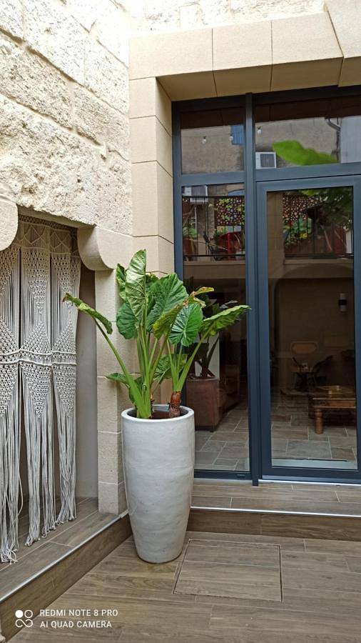 Appartement entier, Two-Bedroom Apartment in Aimargues, Côte méditerranéenne (France)