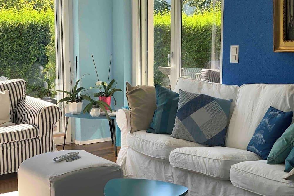 Ganze Wohnung, Garden apartment at Zurich lake in Richterswil, Kanton Zürich