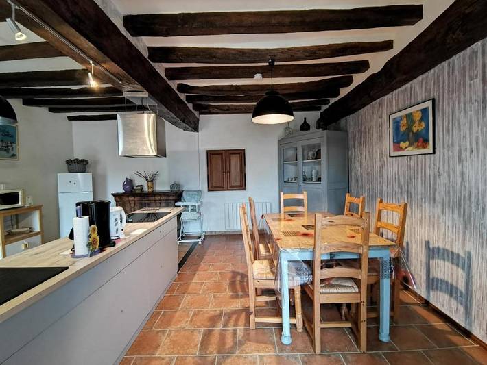 Location de vacances pour 6 personnes, avec vue et jardin à Braye-sous-Faye - 4