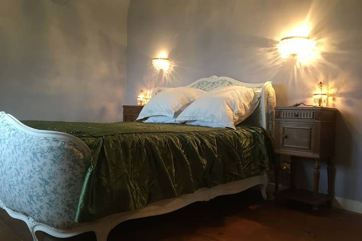 Gîte pour 4 personnes, avec terrasse ainsi que jacuzzi et jardin à Montbray - 2