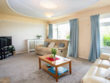 Log Cabin for 8 People in Goodrington, Paignton, Photo 3