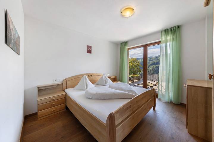 Ferienwohnung für 4 Personen, mit Garten in Völs am Schlern