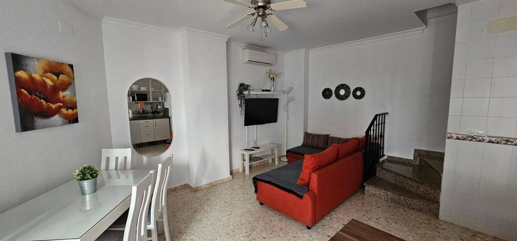 Casa de vacaciones para 6 personas, con vistas y balcón - 1