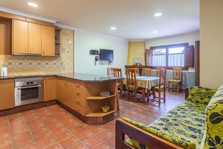 Casa rural para 6 personas, con jardín, Familias con niños en Cataluña - 3