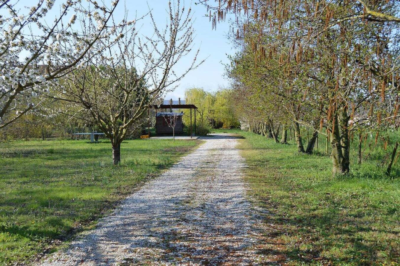 Le Grenier Des Perrières in Hostun, Valence region