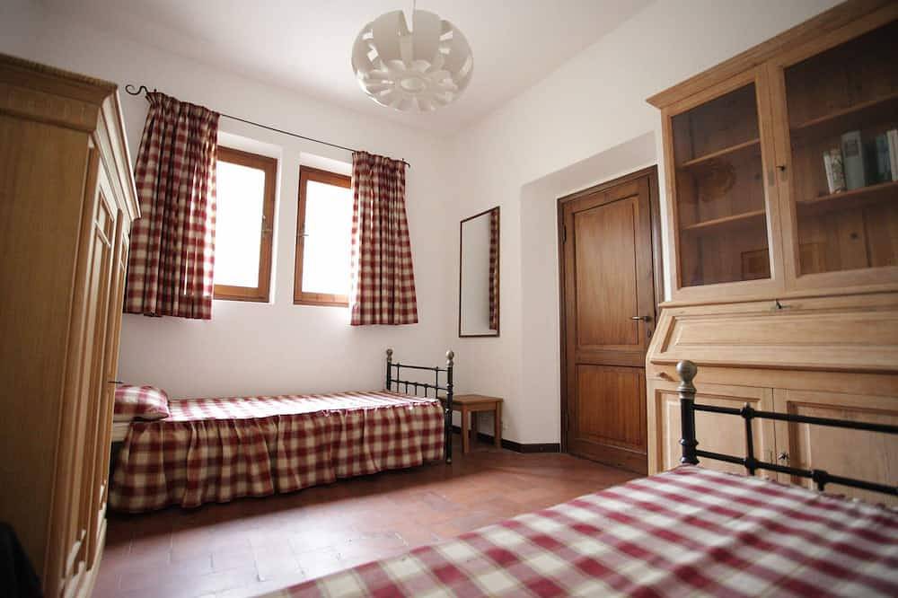 Entire apartment, Nido delle Campane - Romantic apartment with 2 terraces with panoramic-sea views in Grosseto, Grosseto Province