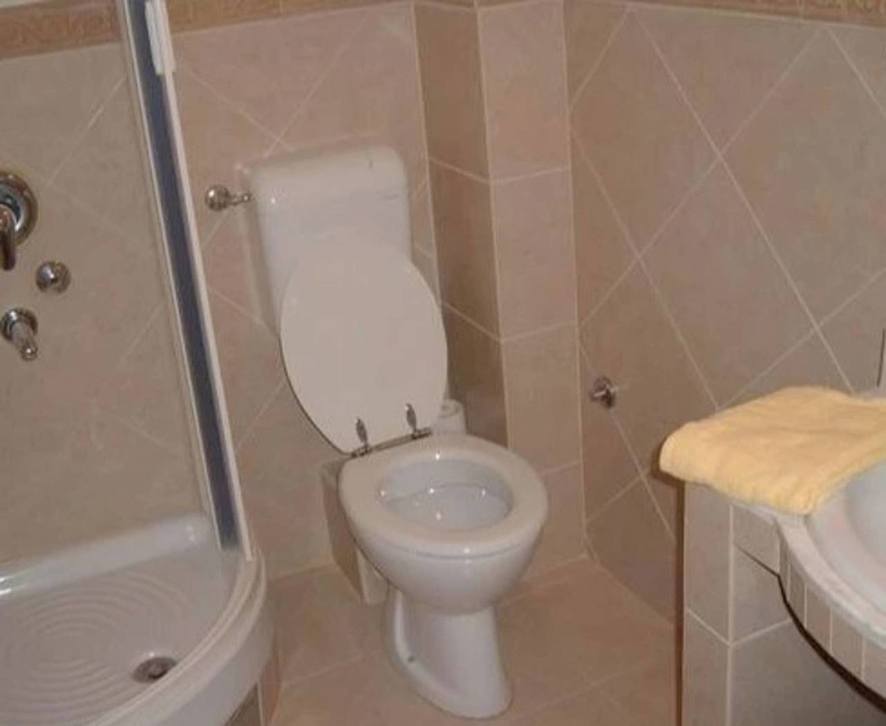 Levantin Inn 1,2 Room N11 in Sveti Stefan, Opština Budva
