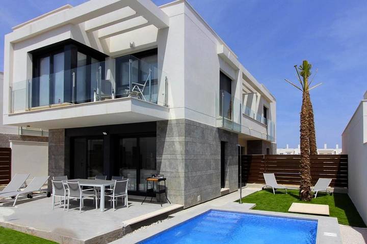Casa rural para 6 personas, con Terraza y Piscina en Jacarilla - 2