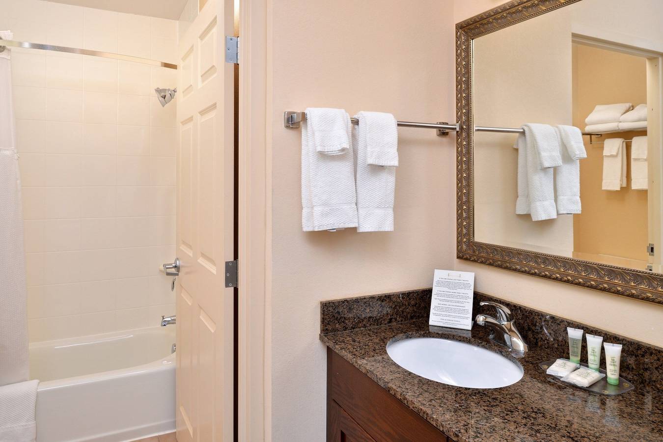 Studio entier, Staybridge Chesapeake Virginia Beach in Chesapeake, Virginie