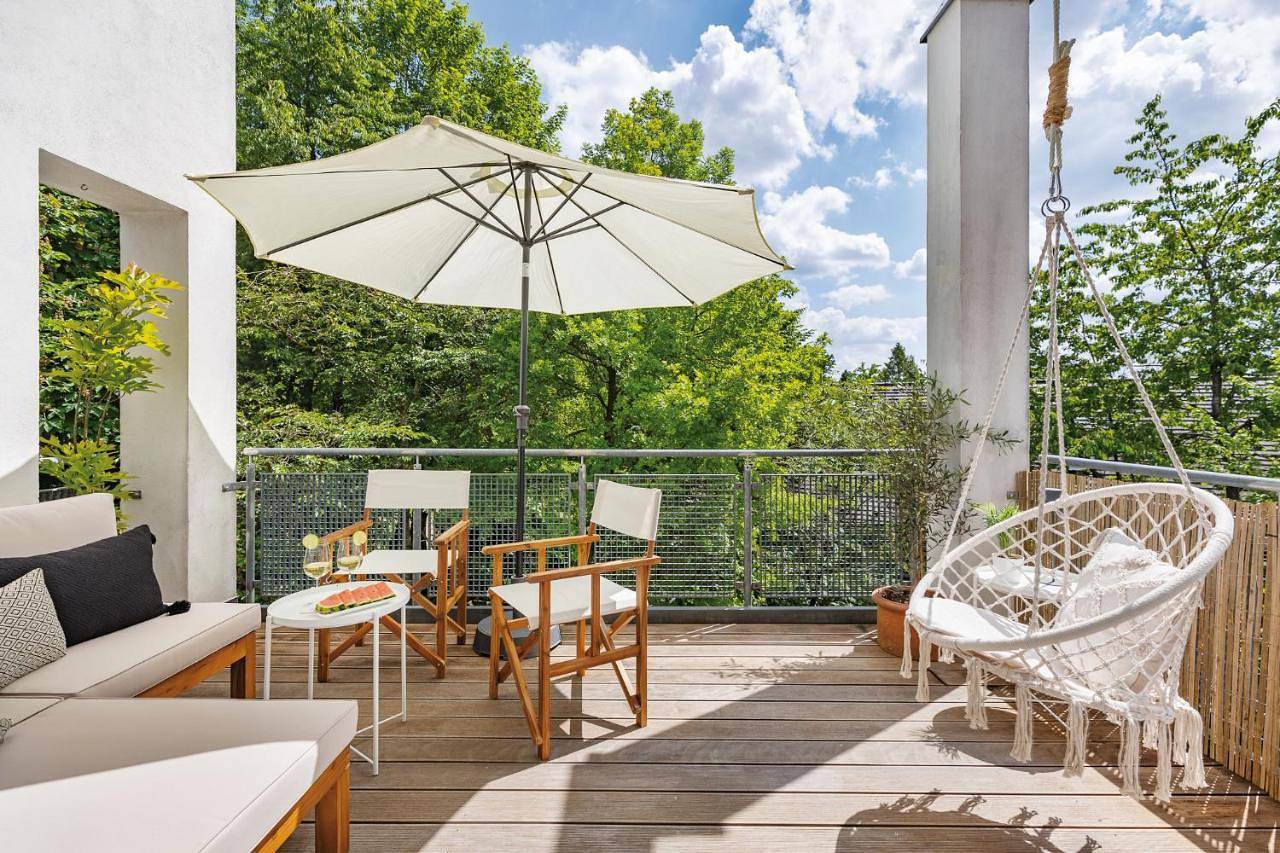 Ganze Wohnung, Blueberry Living - Design Loft nahe München - Dachterrasse - S-Bahn in Gauting, Landkreis Starnberg