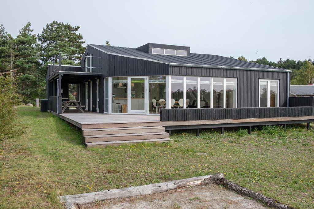 Schönes Ferienhaus mit Whirlpool und Meerblick in der Nähe von Ebeltoft in Øerne, Ebeltoft