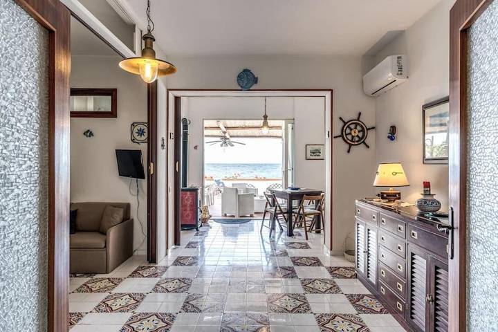 Gîte pour 6 personnes, avec vue et terrasse à Massa Lubrense - 3