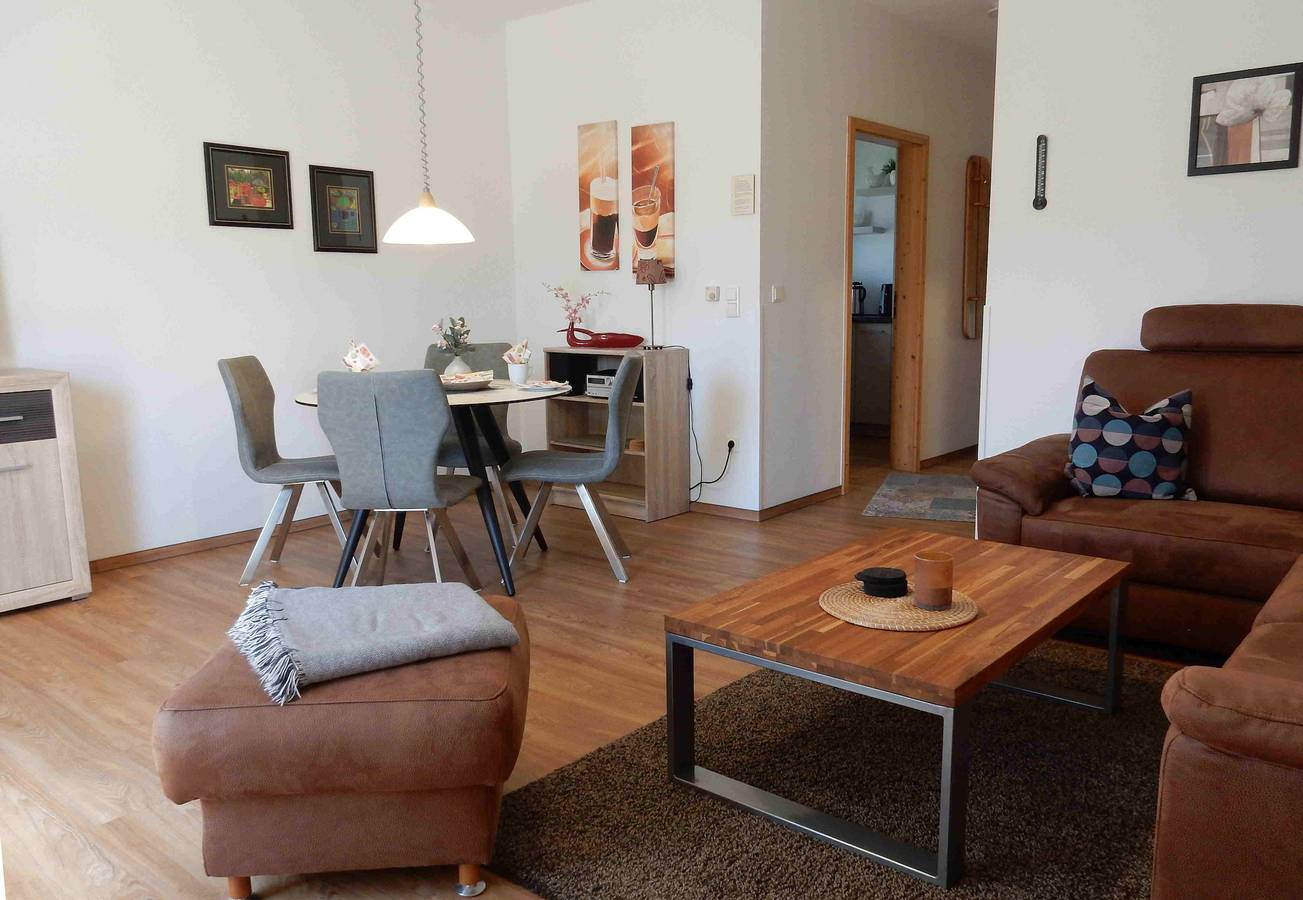 Ganze Ferienwohnung, Hinter den Dünen in FKK-Strandabschnitt (Prerow), Prerow