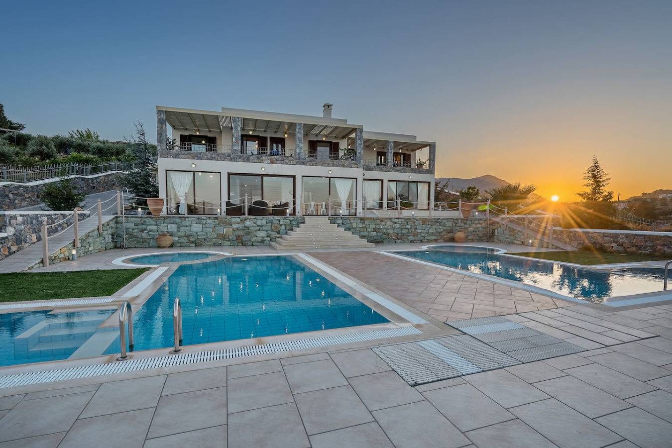 Ferienhaus für 23 Personen mit Balkon/Terrasse in Agia Pelagia, Achlada