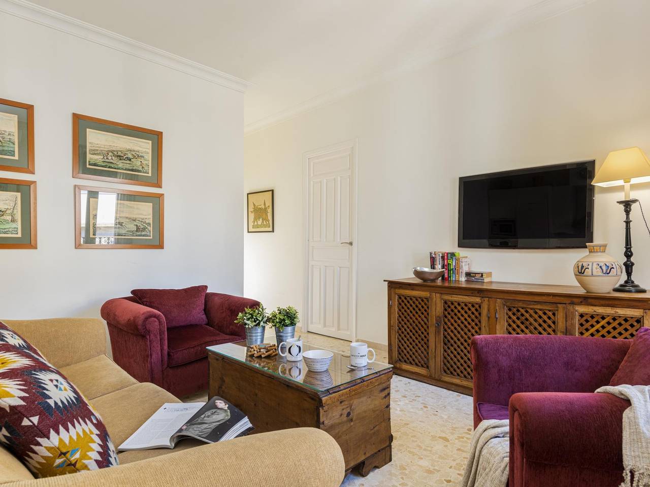 Appartamento intero, Appartamento vacanze per 4 persone con terrazza in Casco Antiguo, Siviglia