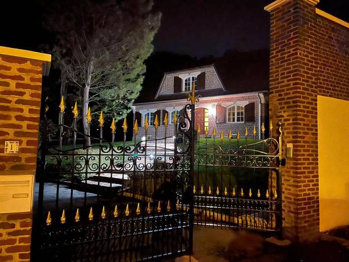 Location de vacances pour 8 personnes, avec Terrasse ainsi que Jardin et Vue à Saint-Laurent-Blangy - 2