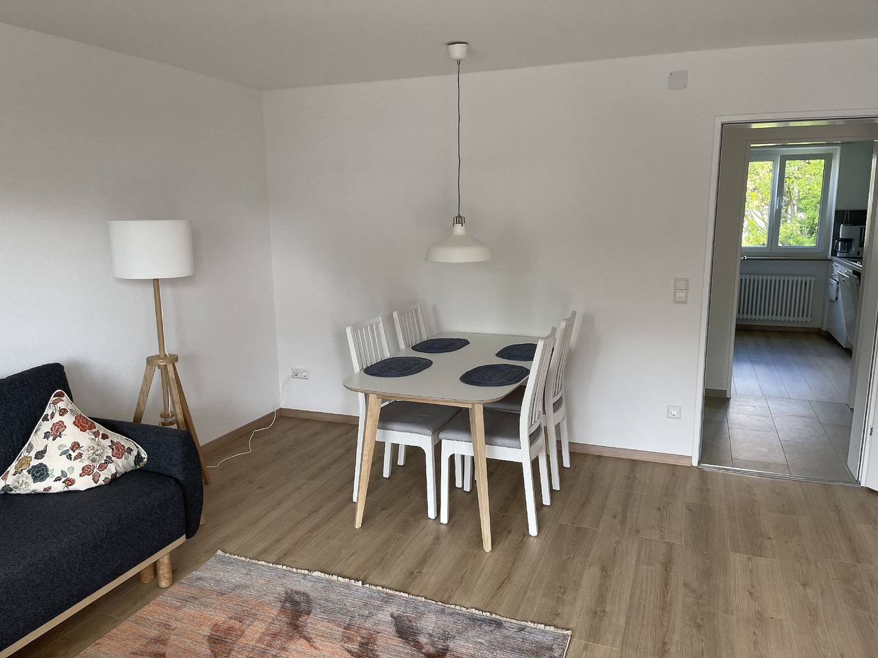 Ganze Wohnung, Ferienwohnung '2, 70 Qm' mit Gemeinschaftsgarten, Balkon und Wi-Fi in Kressbronn am Bodensee, Region Bodensee-Oberschwaben