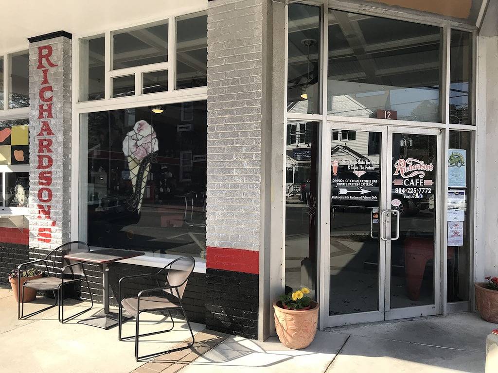 Familien-Cottage am Strand mit endlosem Blick auf die Bucht, Baujahr 2016 in Chesapeake Bay