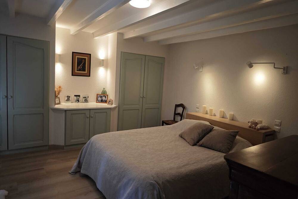 Maison Côte Roannaise 9 personnes - 4 chambres Animaux de compagnie acceptés ! in Saint-Haon-le-Vieux, Région de Roanne