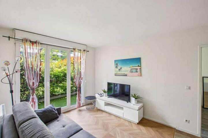 Appartement de vacances pour 4 personnes, avec jacuzzi et jardin, animaux acceptés
