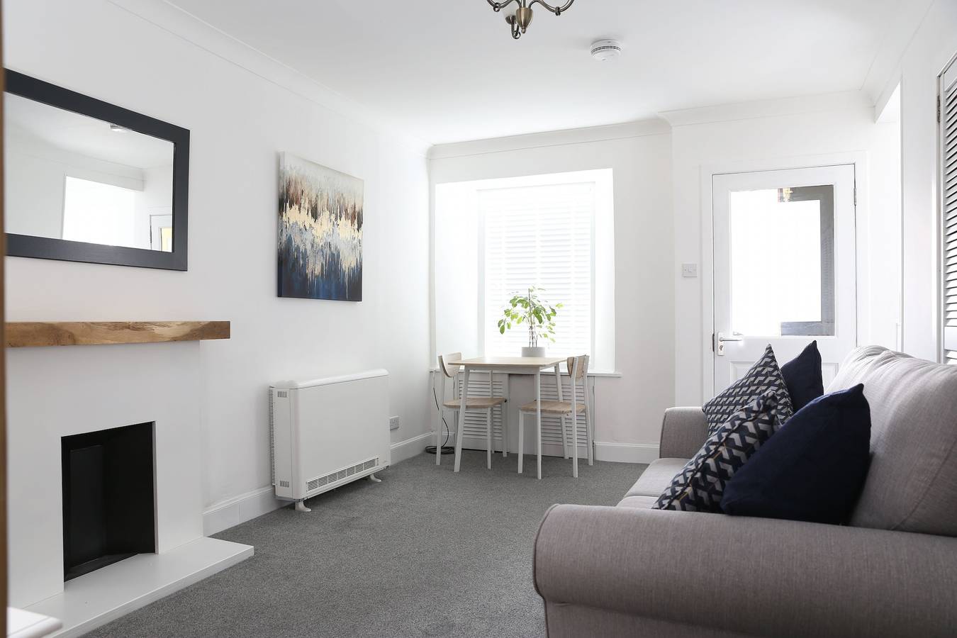 Entire apartment, Bank Place in Crieff, Perthshire