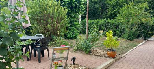 Maison de vacances pour 4 personnes, avec terrasse dans le Cher