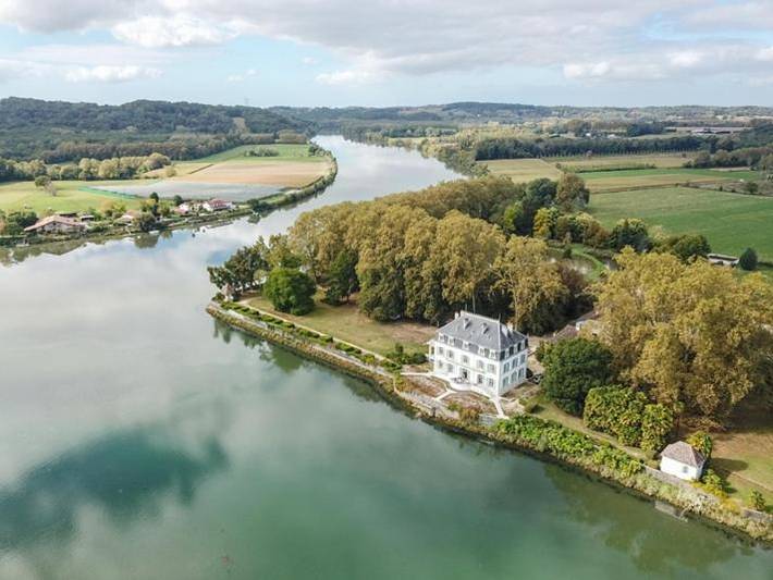 Location de vacances pour 2 personnes, avec Terrasse ainsi que Jardin et Vue à Port-de-Lanne
