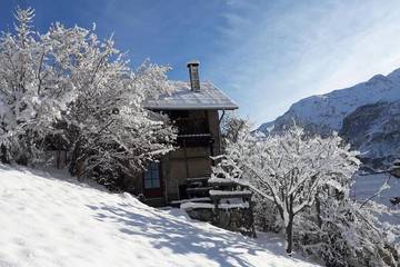 Gîte pour 4 personnes, avec jardin et vue, animaux acceptés à Mizoën