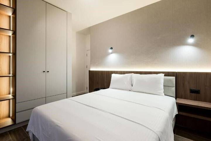Ferienhaus für 8 Personen, mit Balkon und Whirlpool sowie Garten in Bar - 4