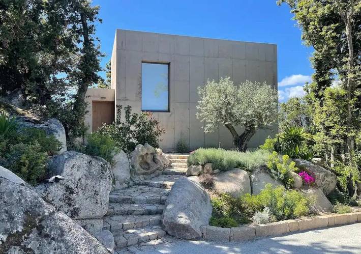 Villa pour 2 personnes, avec jardin ainsi que vue et piscine