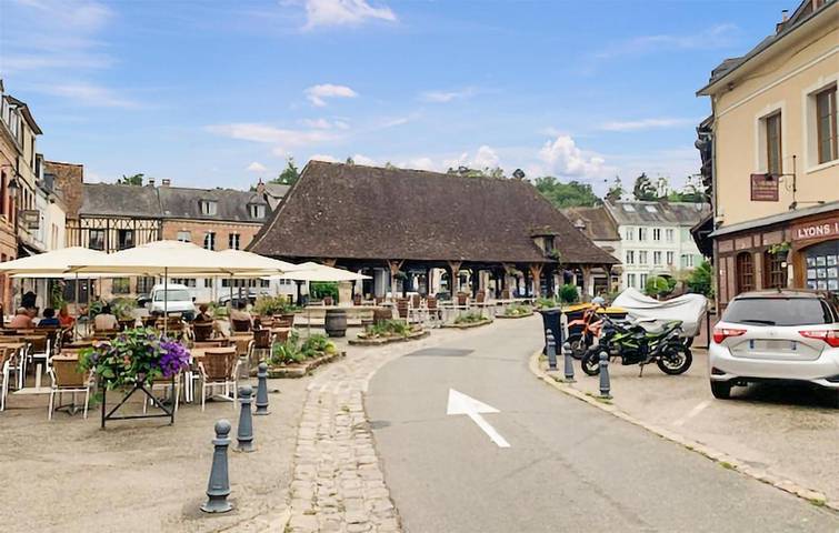 Gîte pour 2 personnes, avec Jardin à Les Hogues - 4