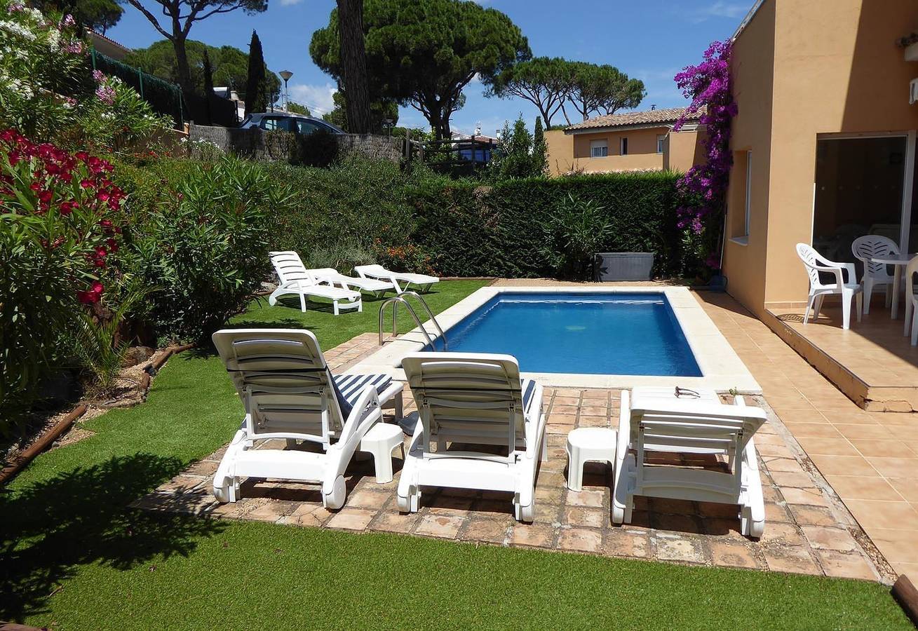 Villa in Platja de Pals in Pals, Costa Brava