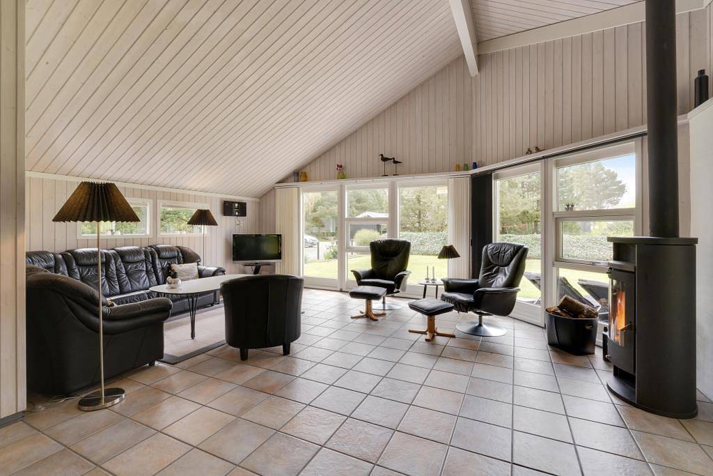 Familienfreundliches Ferienhaus mit Sauna & Whirlpool in Jegum in Jegum, Varde