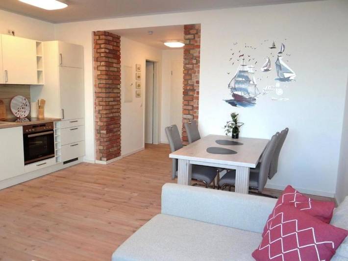 Ferienwohnung für 2 Personen, mit Balkon und Ausblick sowie Seeblick in Barth