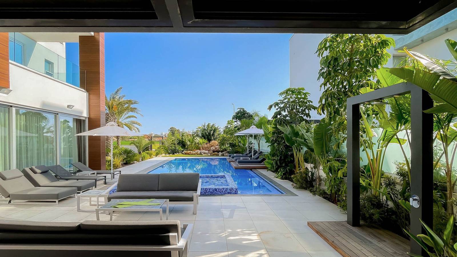 Villa Cielo Mare | Jacuzzi, Pool, View, Sleeps 12 in Ayia Napa, Südzypern