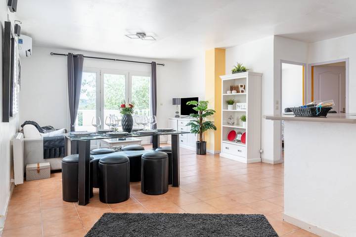Ganze Wohnung, Ferienwohnung für 4 Personen mit Garten in Frejus, Mittelmeerküste (Frankreich)