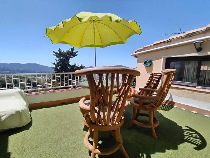 Appartement de vacances pour 2 personnes, avec Terrasse ainsi que Jardin et Vue