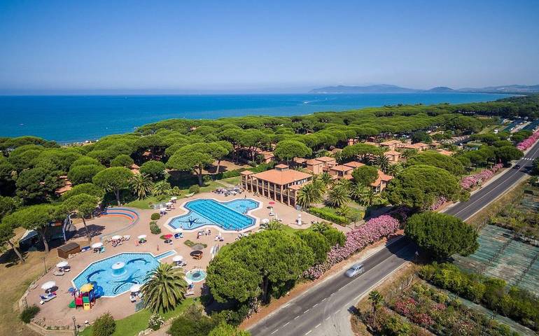 Resort per 4 persone, con Idromassaggio e Piscina per bambini nonché Piscina in 