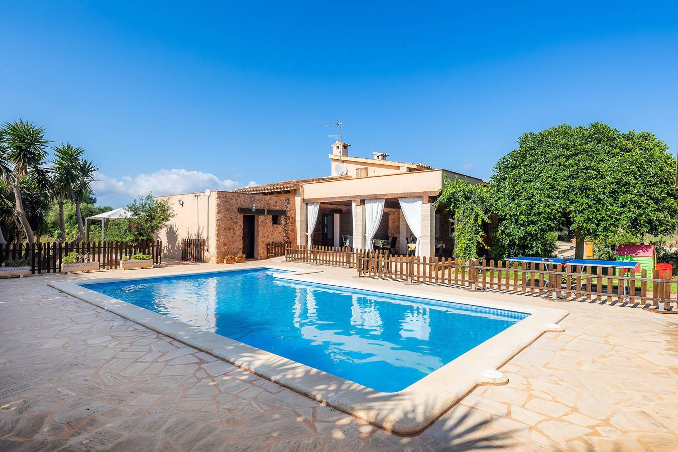 Casa rural 'Villa Es Coll Doret' con piscina privada, terraza privada y Wi-Fi in Manacor, Mallorca Este