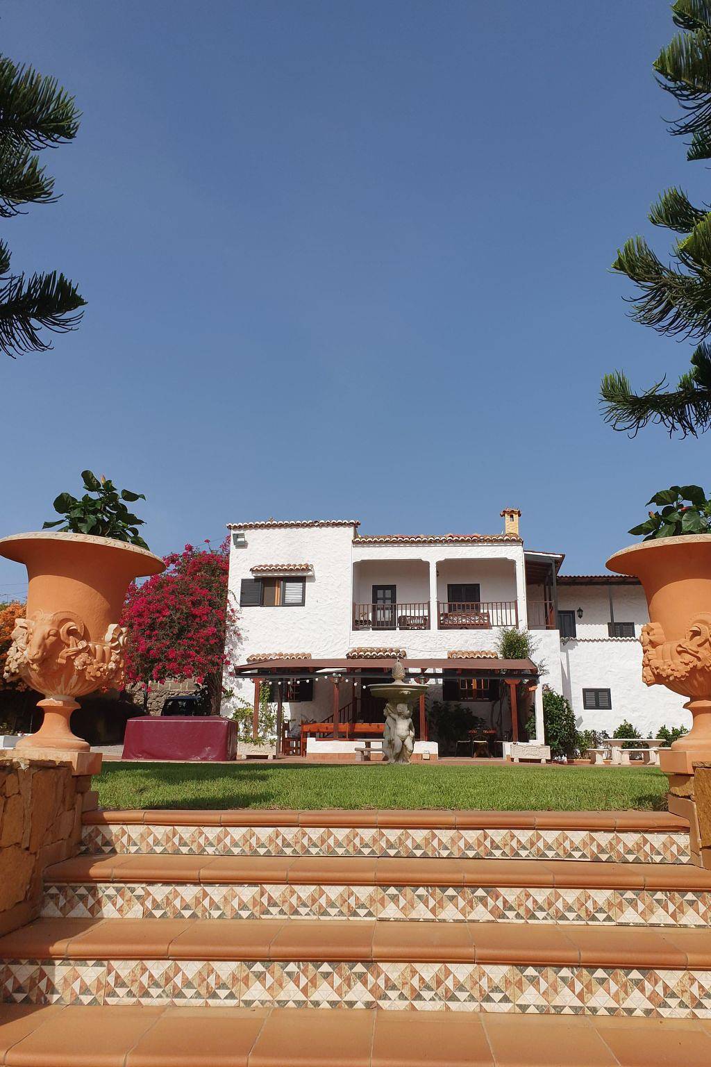 Finca "Hacienda" mit eigenem Schwimmbad in Los Toscales, Moya