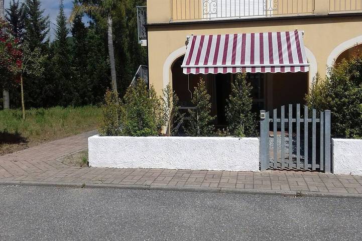 Appartamento intero, Appartamento Con 1 Letto Completamente Aria Condizionato in Contrada Difesa, Pizzo